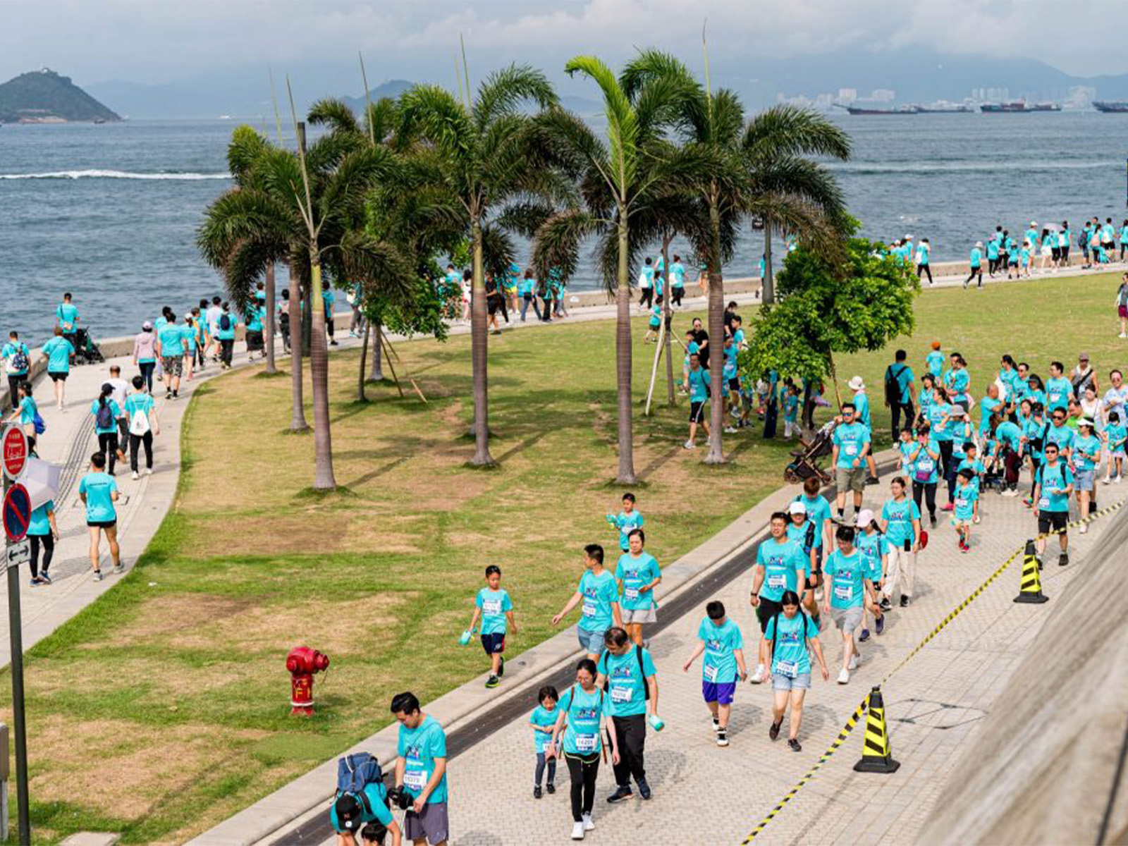 SKECHERS FRIENDSHIP WALK 2024